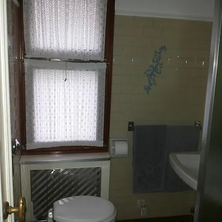 Castellani ヴェネツィア・リド島